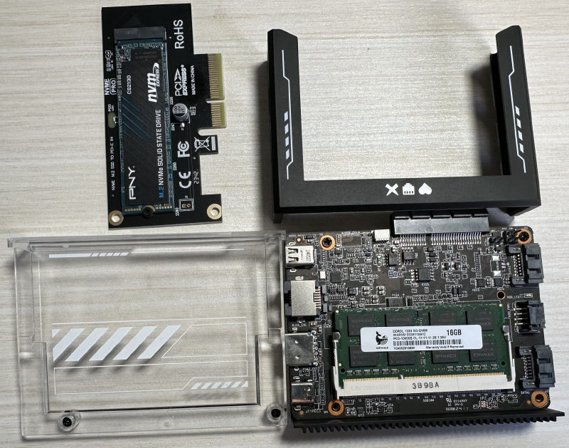 Proxmox Lab con ZimaBlade — zima completo d